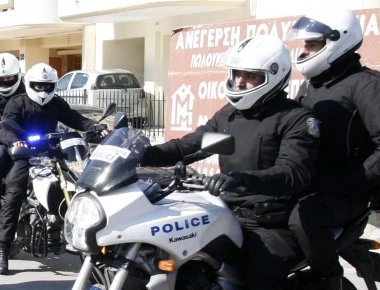 Λαμία: Ένας 19χρονος πραγματοποίησε 29 παραβάσεις του ΚΟΚ μέσα σε 45 λεπτά! – Στα 10.000 ευρώ το σύνολο των προστίμων